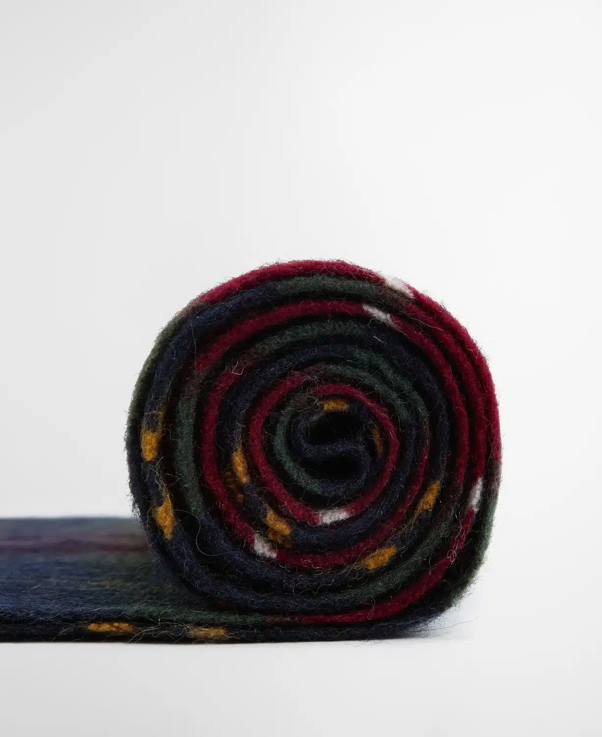 Echarpe en laine et cachemire Barbour winterberry tartan