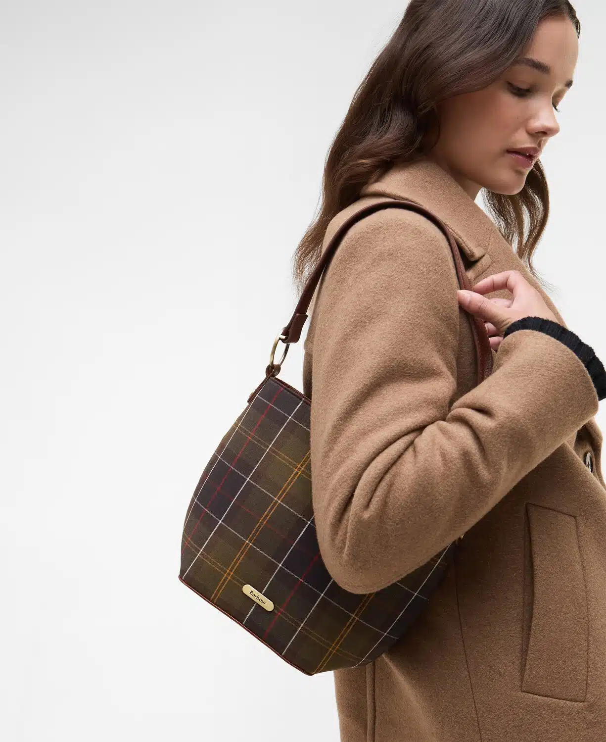 Sac seau en cuir et tartan Barbour Cedar