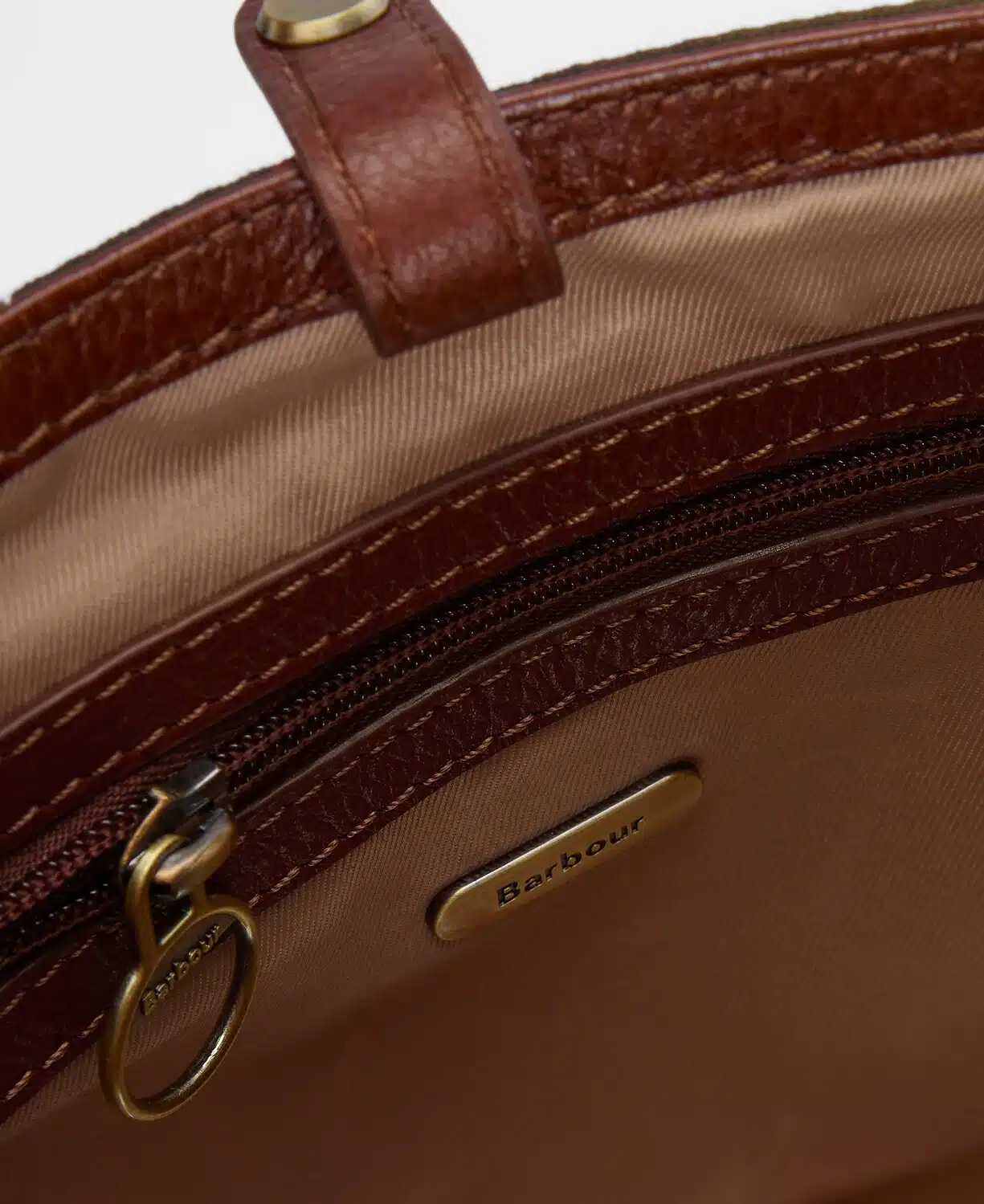 Sac seau en cuir et tartan Barbour Cedar