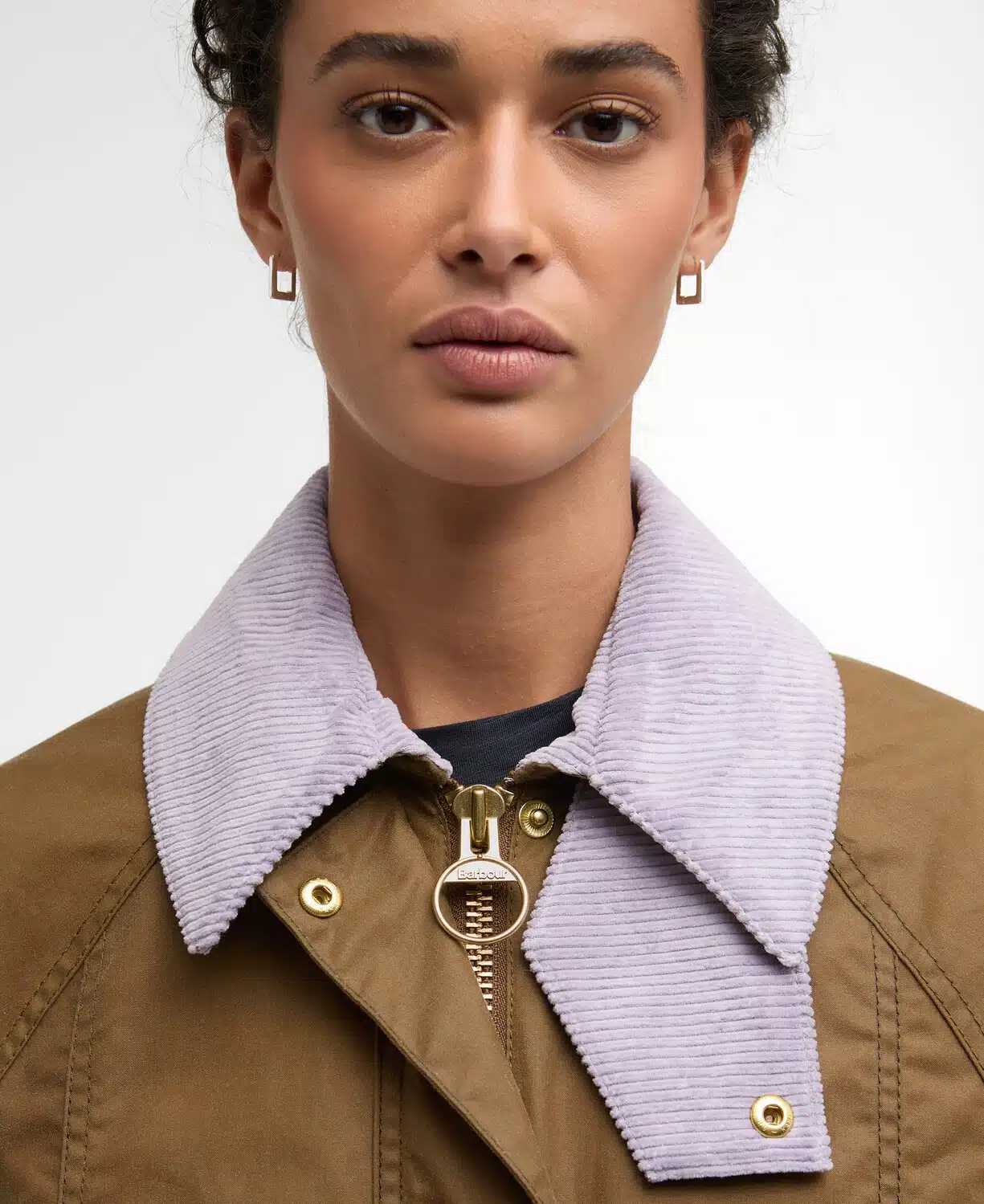 Veste en coton huilé barbour cropped beadnell sand beige et lila violet mauve