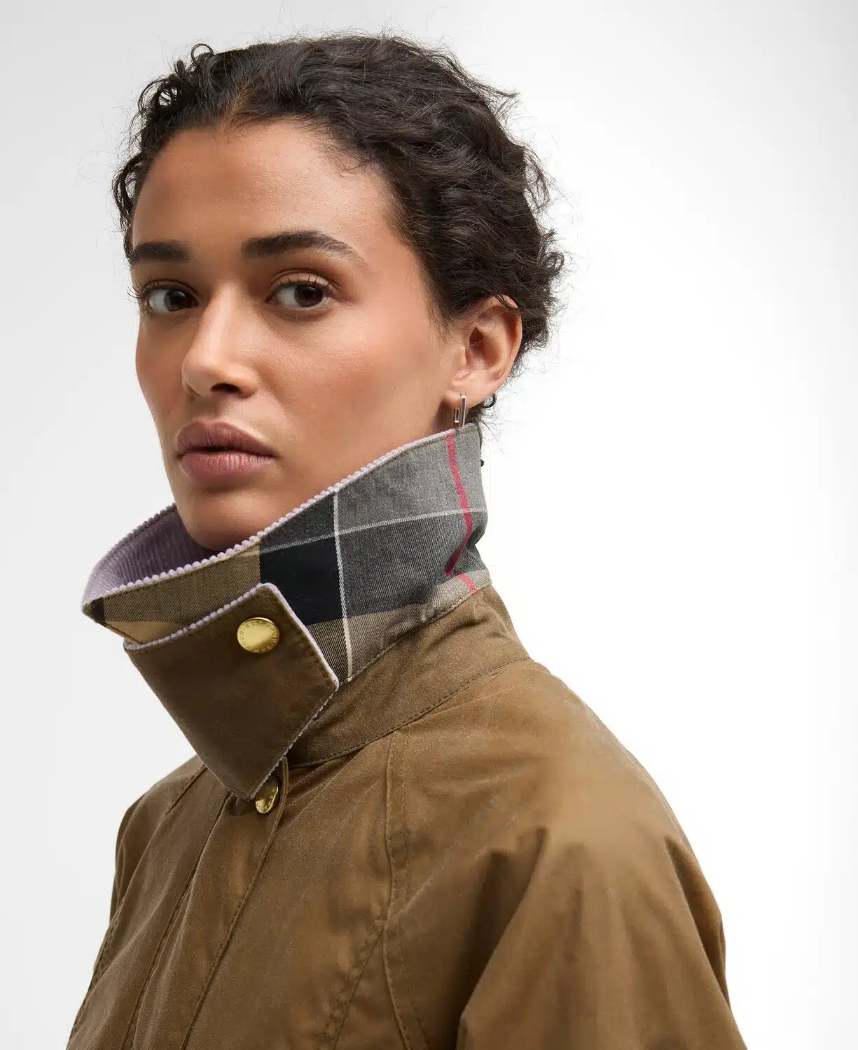 Veste en coton huilé barbour cropped beadnell sand beige et lila violet mauve