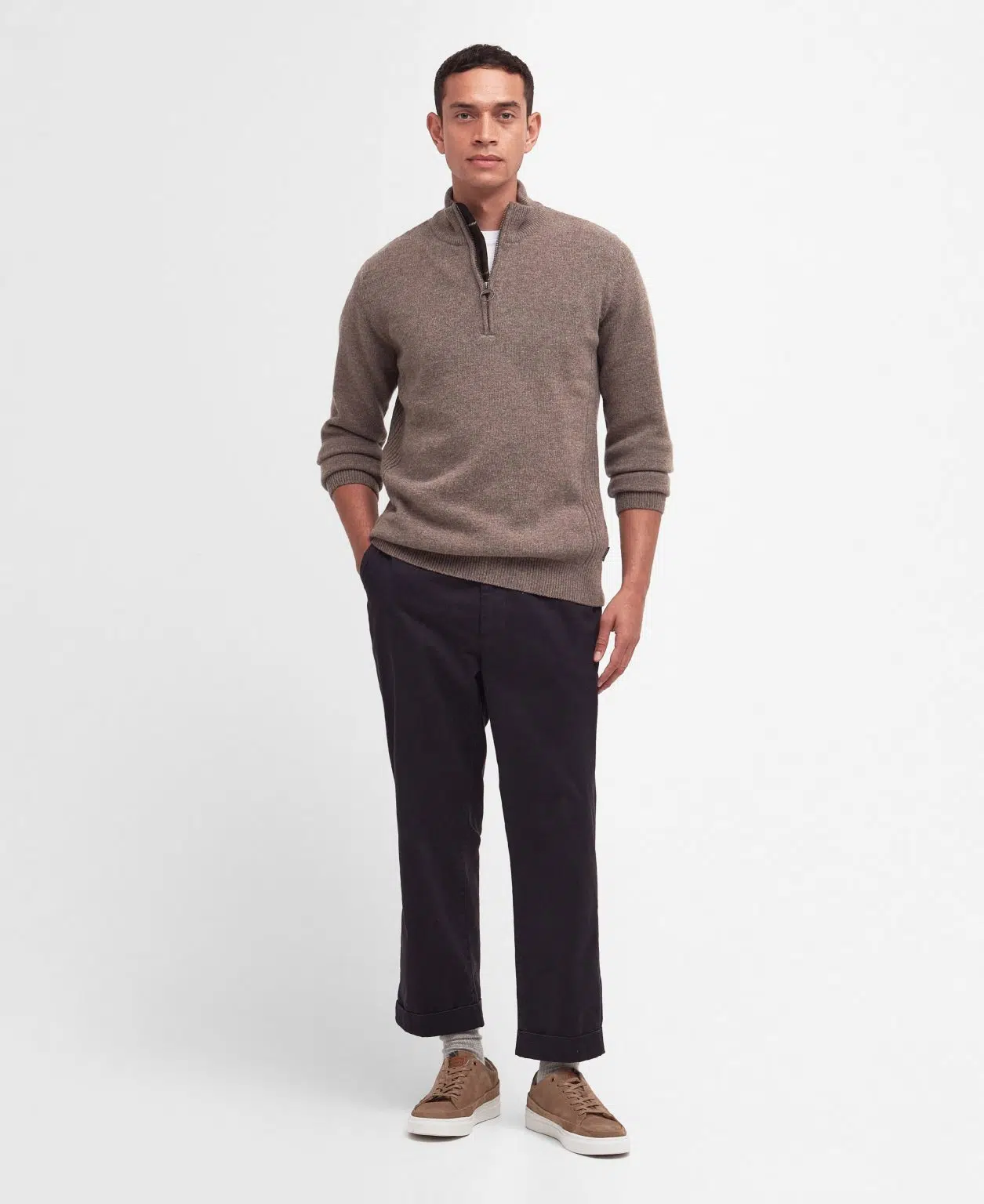 Pull Barbour Holden pour homme en laine, avec col zippé et détails tartan aux coudes et au col.