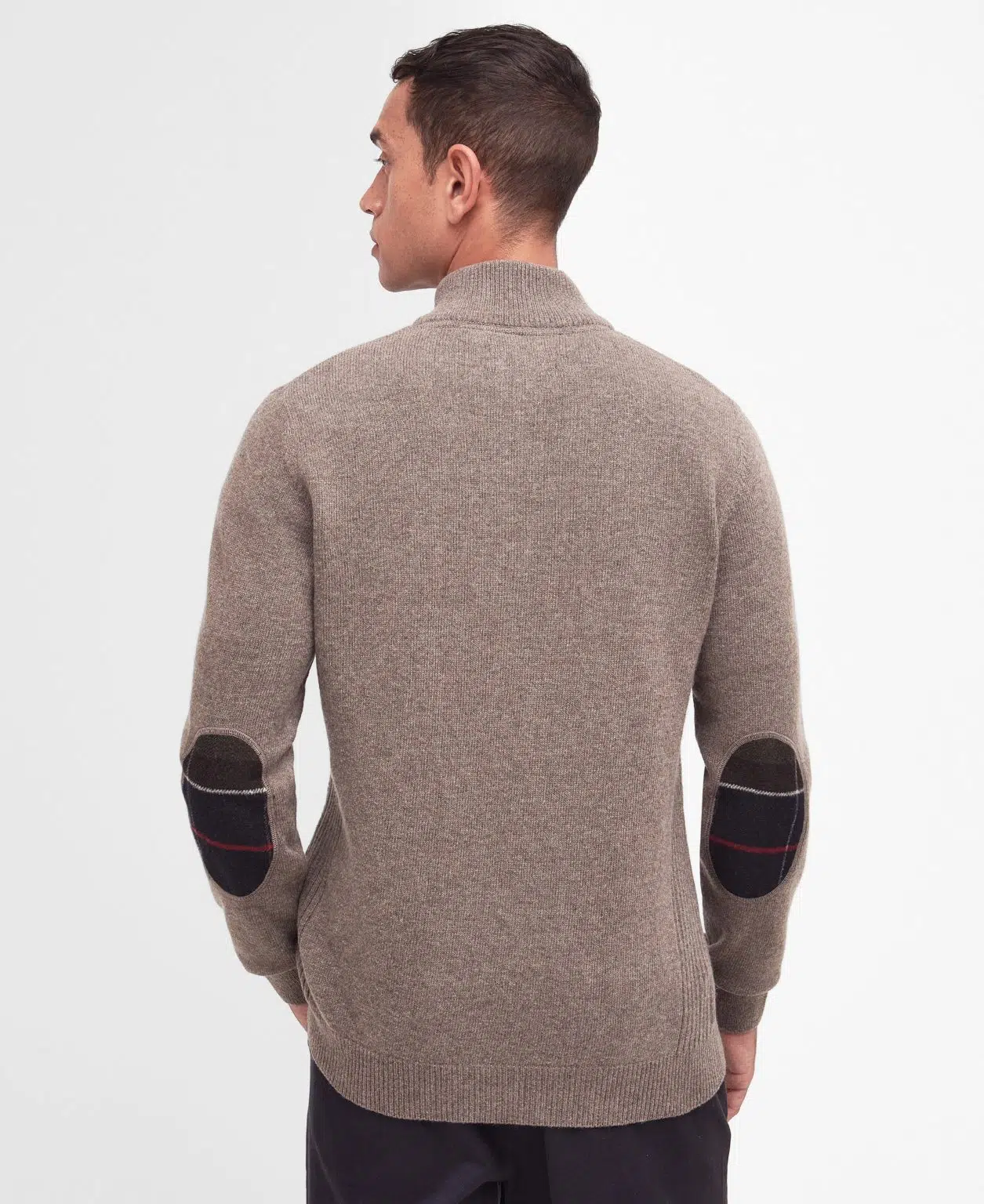 Pull Barbour Holden pour homme en laine, avec col zippé et détails tartan aux coudes et au col.