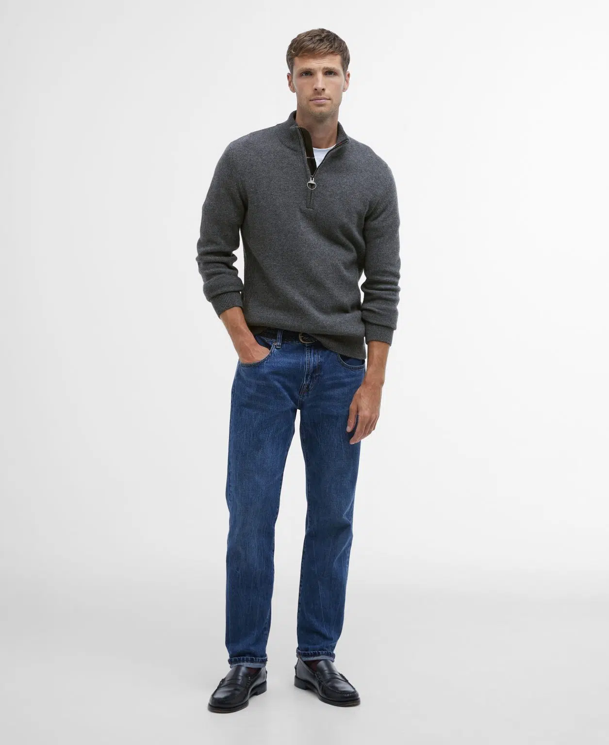 Pull Barbour Holden pour homme en laine, avec col zippé et détails tartan aux coudes et au col.