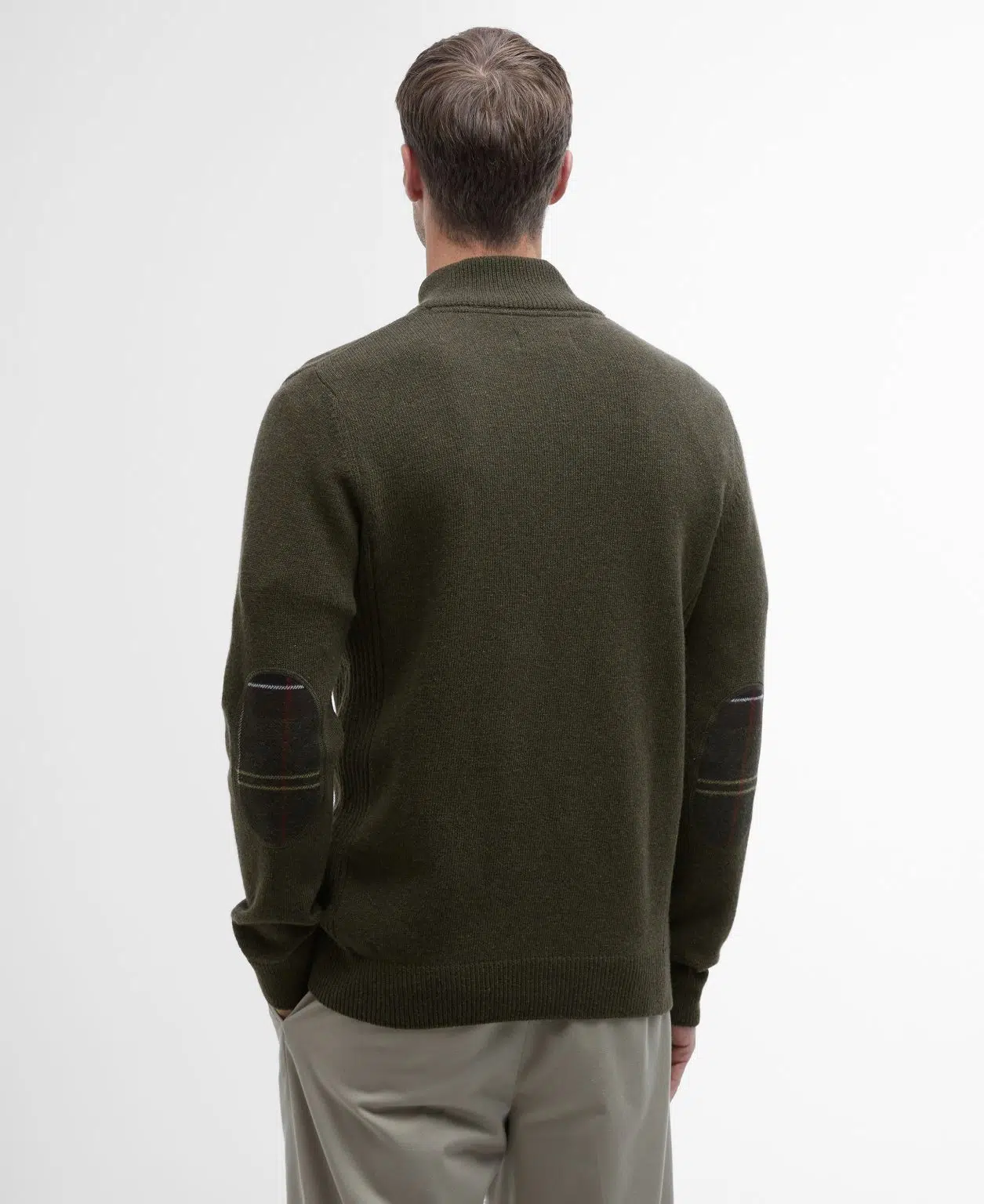 Pull Barbour Holden pour homme en laine, avec col zippé et détails tartan aux coudes et au col.