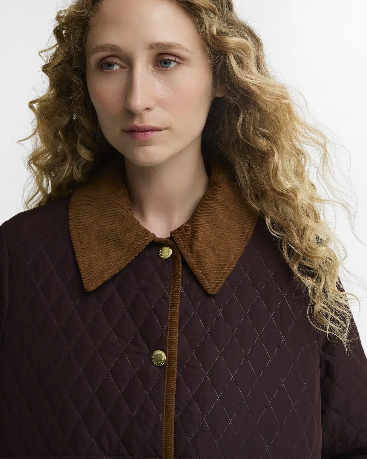 Veste matelassée Barbour Whickham pour femme avec matelassage en losanges, coupe ample et col en velours côtelé