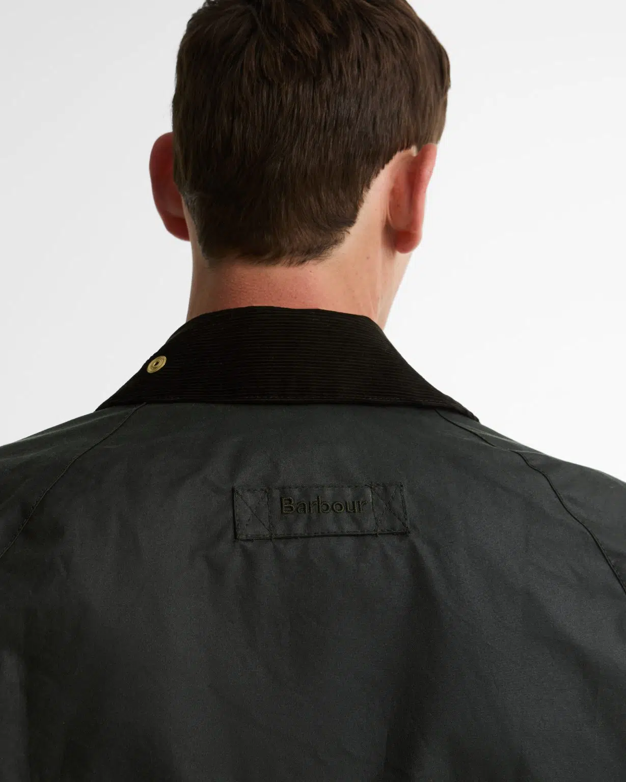 Veste Barbour Icons Patch Bedale homme en coton ciré, avec patchs en tartan et col en velours côtelé.