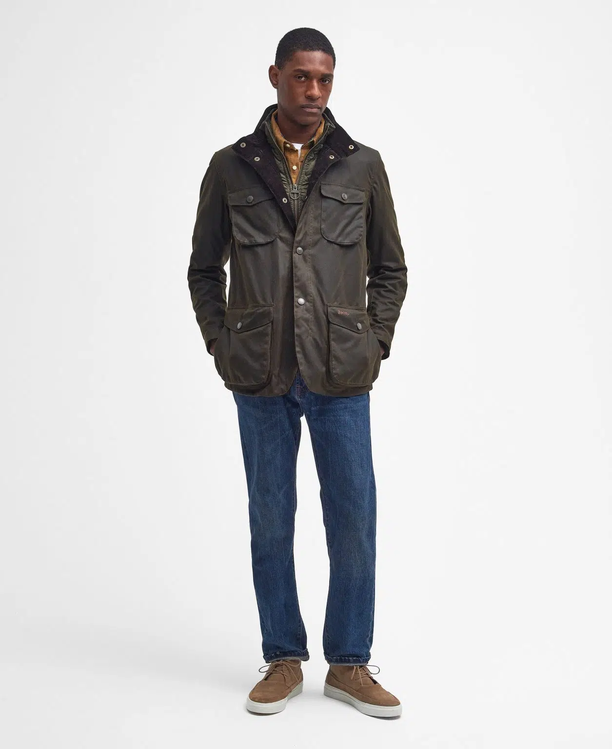 Veste Barbour Ogston pour homme en coton huilé avec gilet matelassé intégré, col en velours côtelé et poches avant.